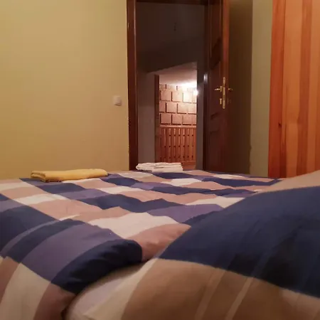 Apartman Hodzic شقة *